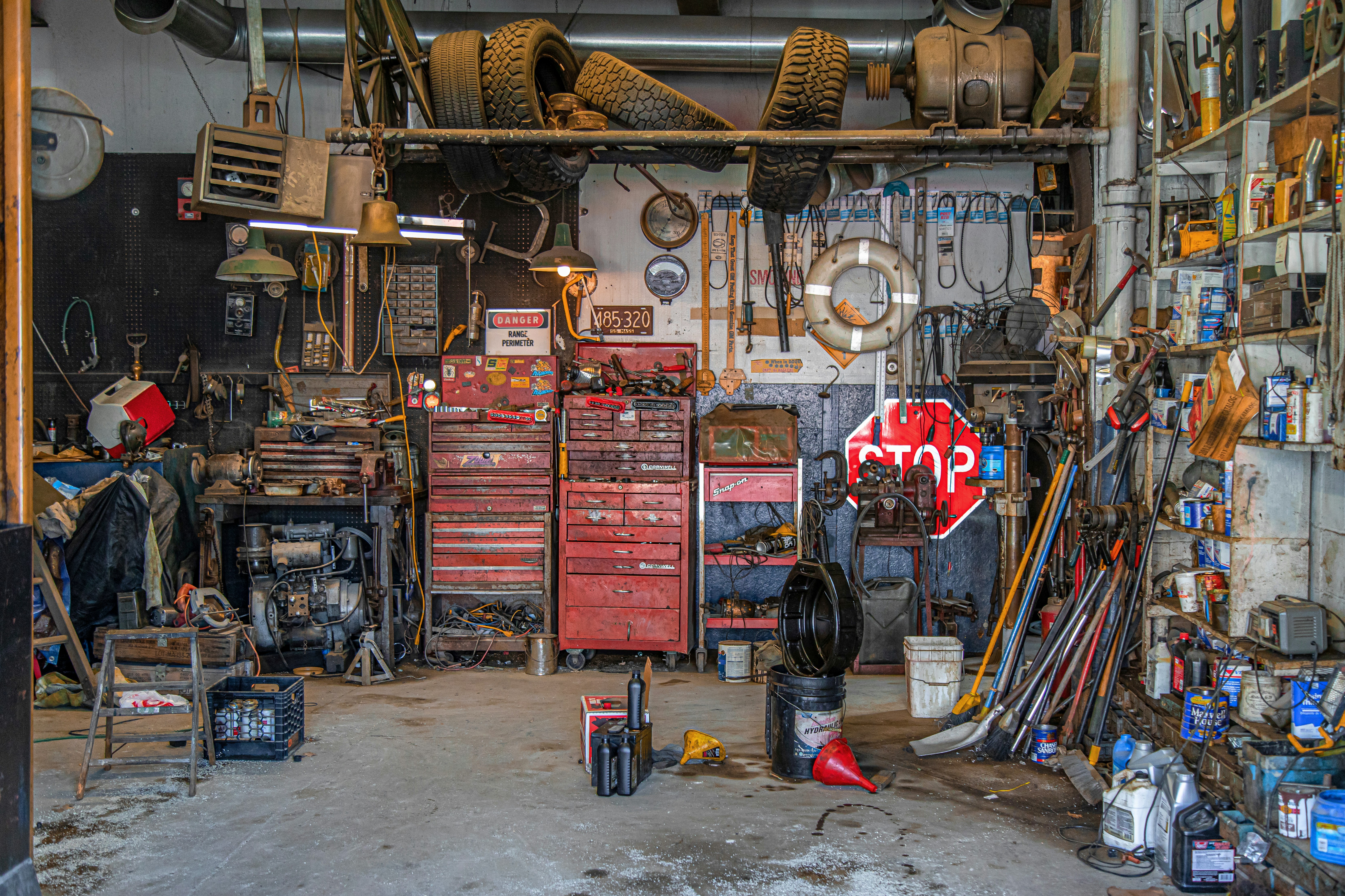 Garage Workshop Automotive Professional